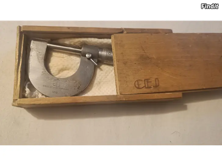Myydään CEJ mikrometri 102 25mm