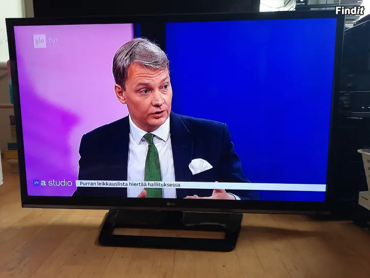 Myydään LG 47 Full HD Led tv DVB-T2, DVB-C HD