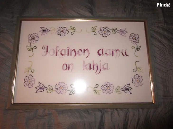 Myydään Käsin kirjailtu taulu