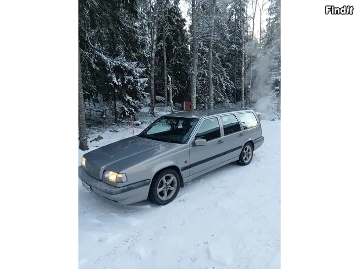 Myydään Volvo 850
