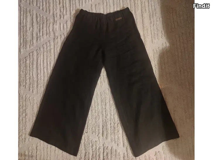 Myydään Noolan pellavahousut s