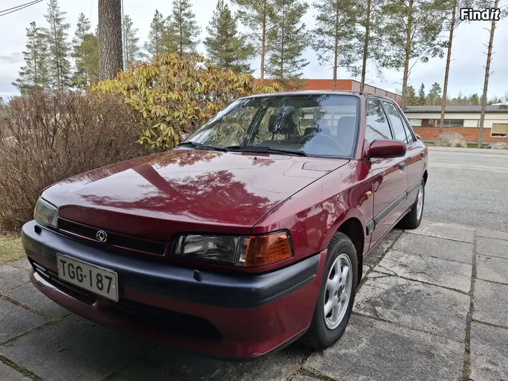 Säljes Mazda 323