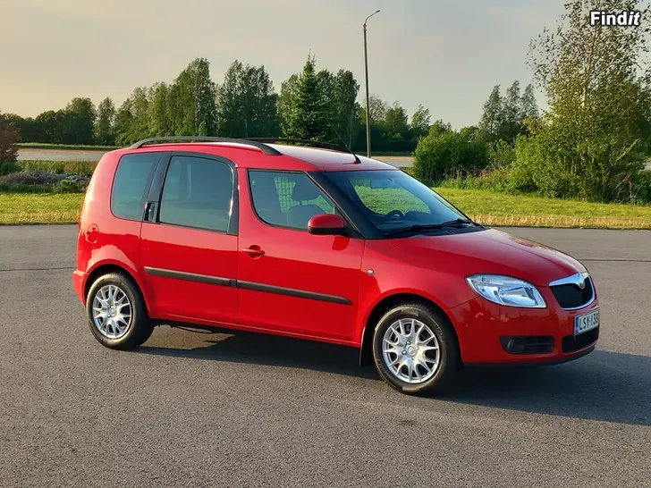 Myydään Skoda Roomster 1.9 TDi Comfort 2 hengen paku
