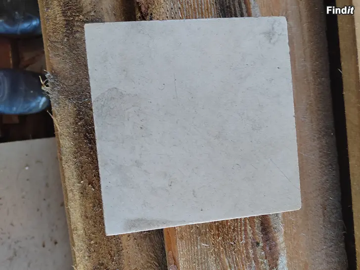 Myydään VilleroyBoch kaakelit / kakel