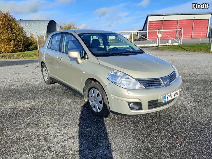 Säljes Nissan Tiida 2009