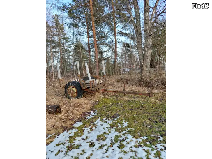 Myydään Skogsvagn