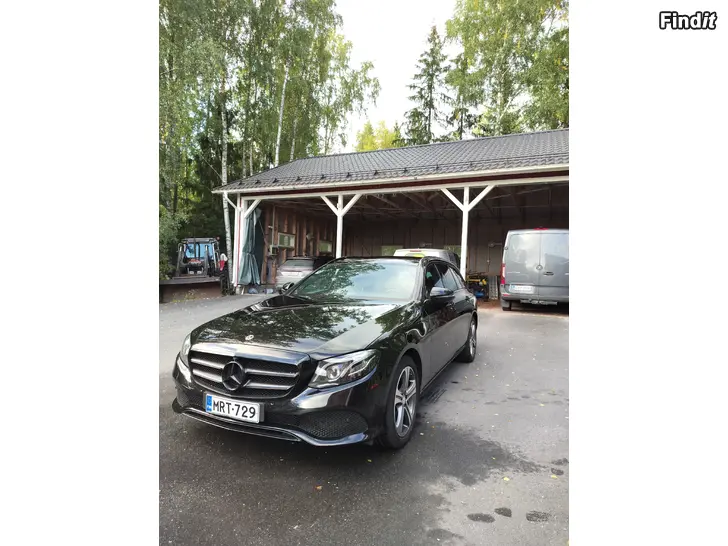Säljes Mercedes-Benz E400 2017