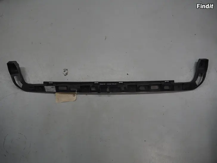 Säljes Volkswagen Passat 06-10 Bracket 3C5807861