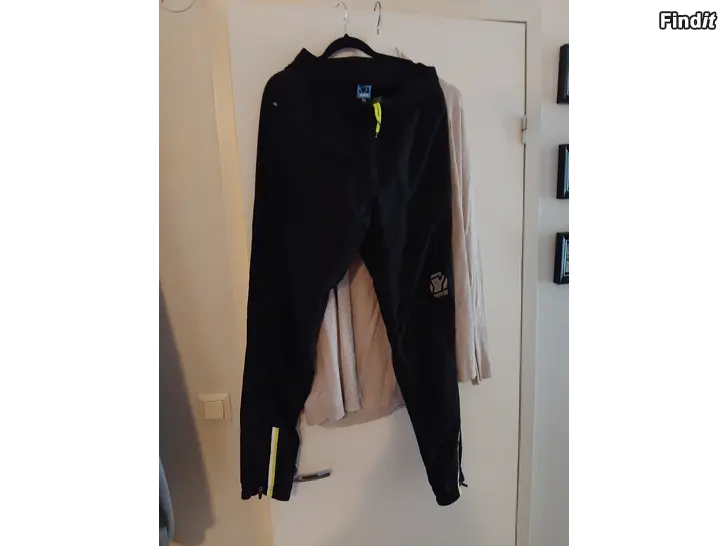 Myydään Yoko kuori housut