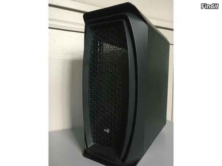 Säljes Säljer ett AeroCool Aero One Mini mATX datorchassie