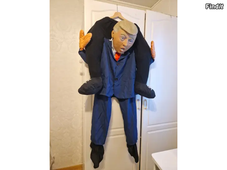 Säljes Trump penkkisdräkt
