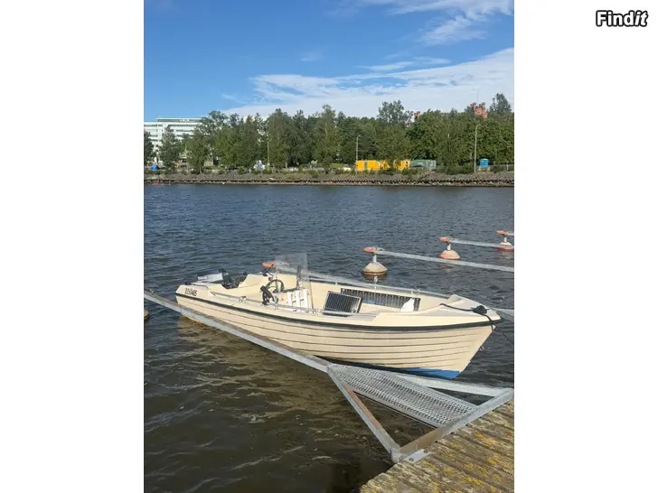 Myydään Risö 465