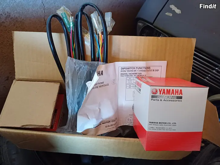 Säljes Yamaha knopmätar serie + kablar  oanvänd