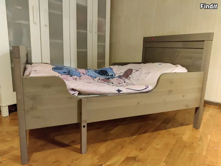 Säljes Barnsäng