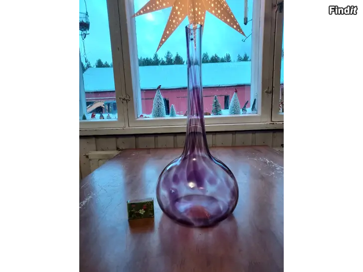 Säljes Napapiirin Taidelasi