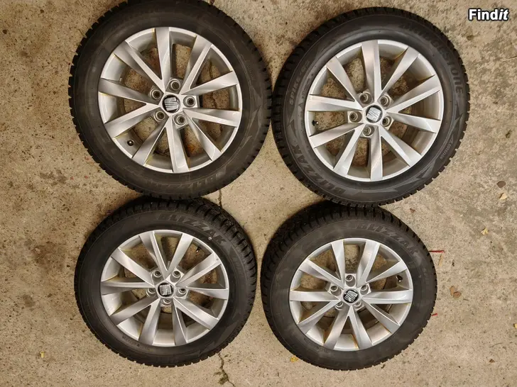 Säljes Dubbdäck + fälgar 16