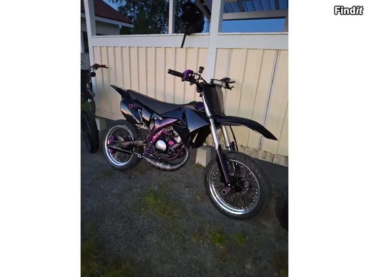 Säljes Yamaha dt