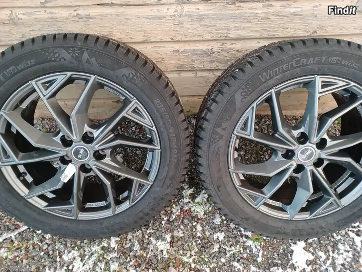 Säljes Nya däck och fälgar 18tum  5x120