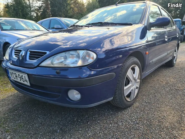 Säljes RENAULT MEGANE 1.6I AUTOMAT