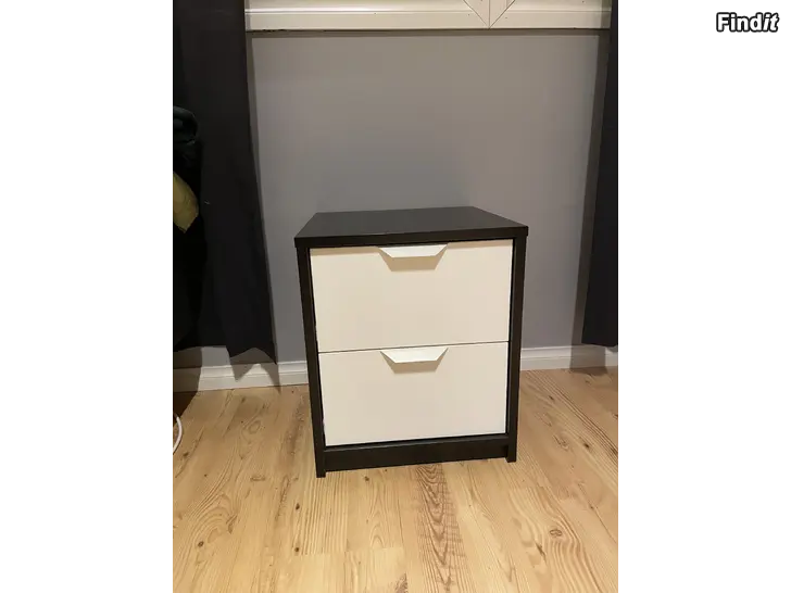 Myydään Liten lådhurts