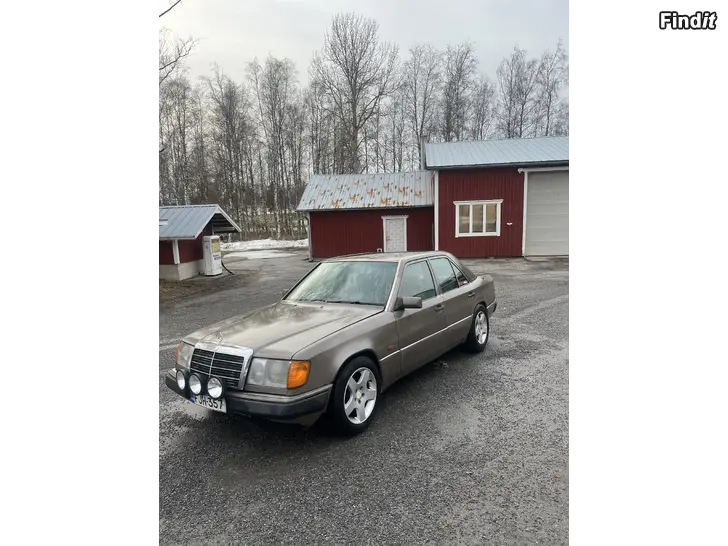 Säljes Mercedes Benz w124 300d