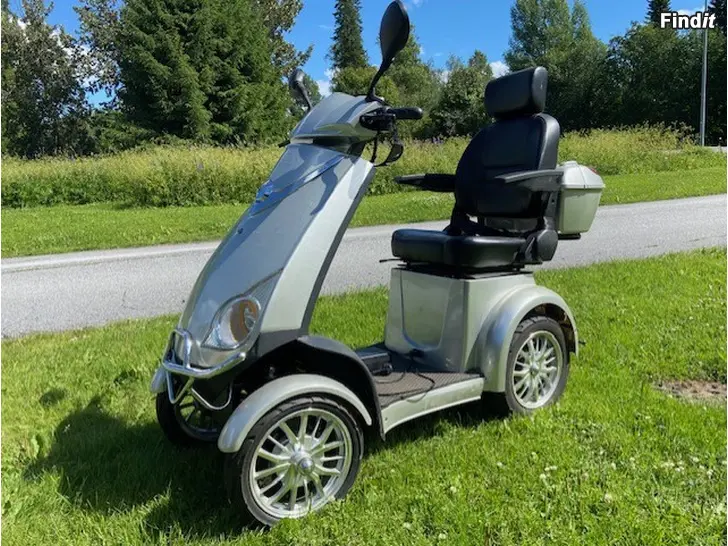 Säljes El-fyrhjuling, moped