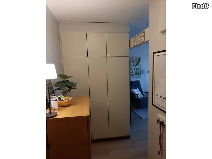 Uthyres En etta med bastu i Vasa centrum