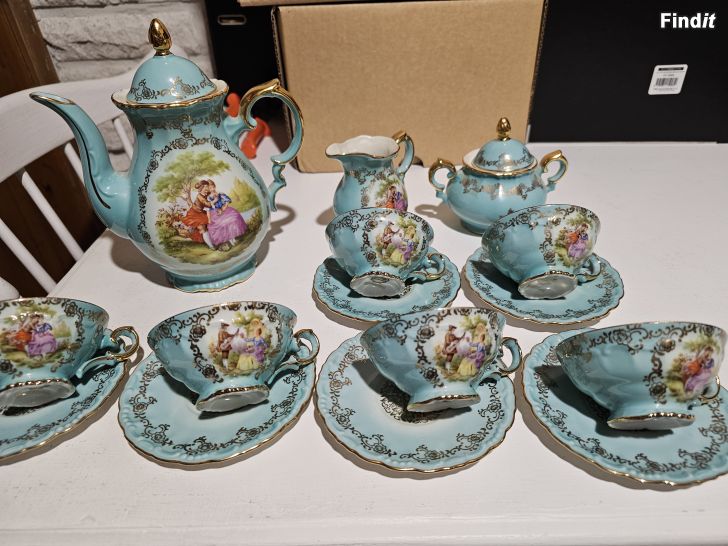 Säljes Vintage tekoppar och kannor Rembrandt Gloria Fine Porcelain