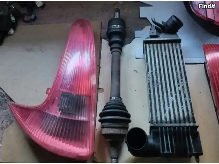 Myydään Vetoakseli takaumpio keskuslukitus moottori