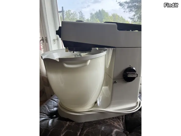 Säljes Kenwood Hushållsassistent