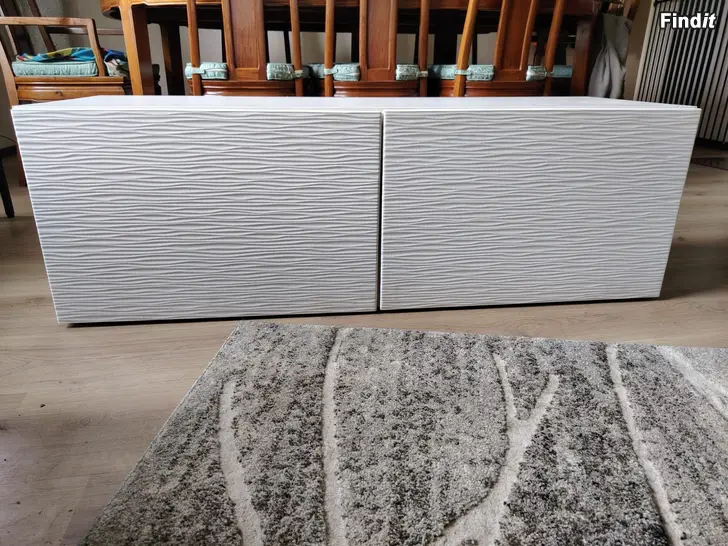 Säljes Ikea tv byrå