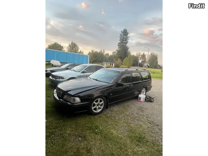 Säljes Volvo V70 2.3 T5