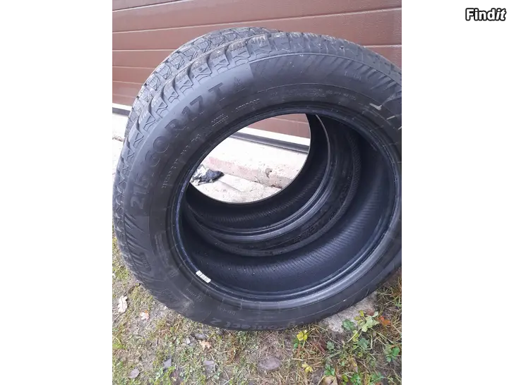 Säljes 2st vinterdäck 215/60/17