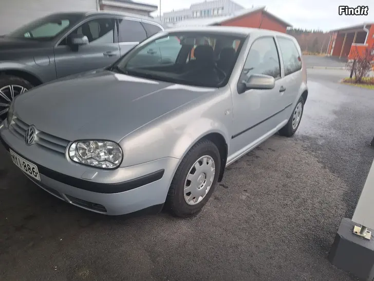 Säljes Bilfynd Volkswagen Golf 1.6 -2000