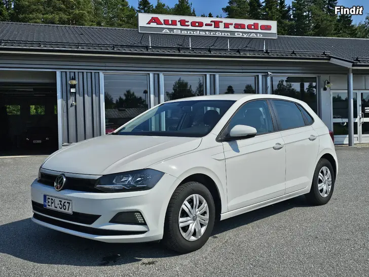 Säljes Volkswagen Polo Trendline 1,0 55 kW 75 hv 2018 Säljes Volkswagen Polo Trendline 1,0 55 kW 75 hv 2018