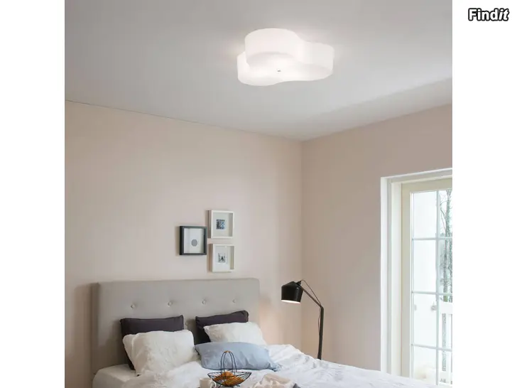 Myydään Triple 400 plafondi