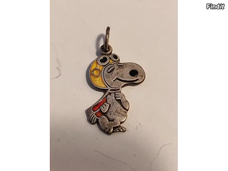 Myydään Hopeinen vintage Snoopy, lentäjä Ressu-riipus . 925 leima