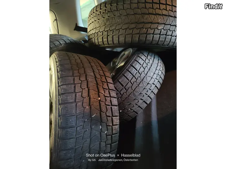 Säljes 17 kitadäck på fälg