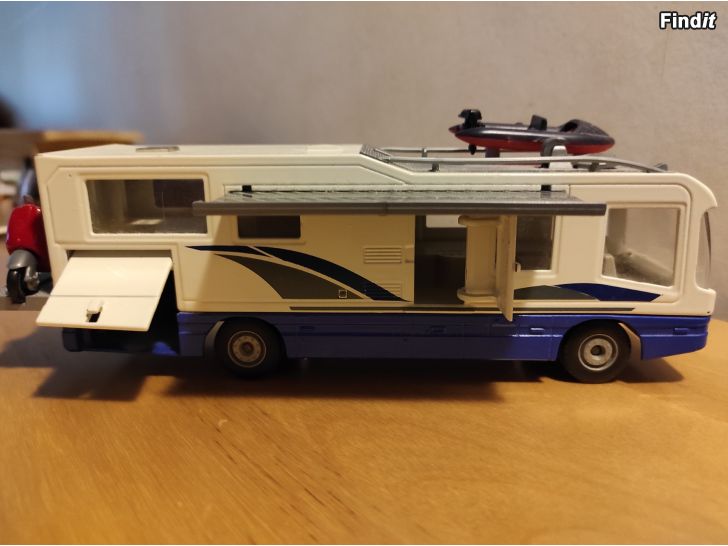 Myydään MAN Clou-Liner  800 Motorhome, Siku. Keräilyauto