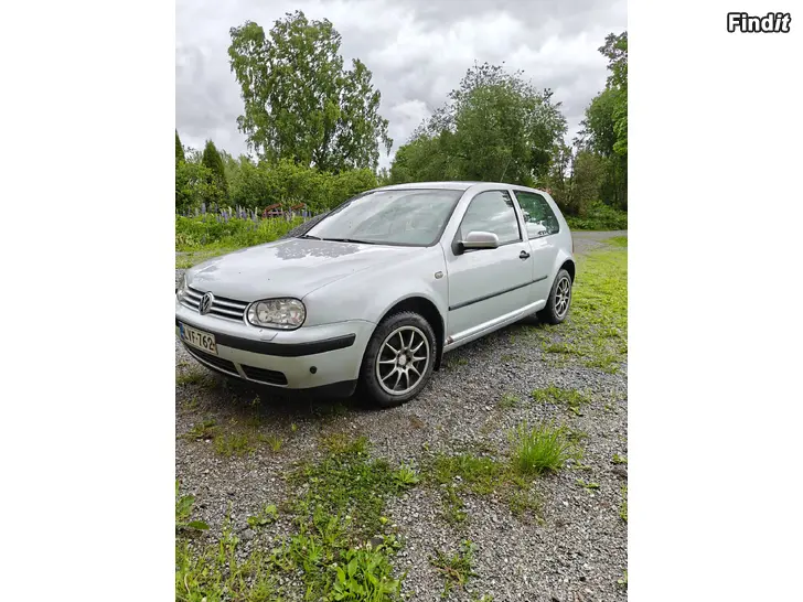 Säljes VW Golf 1.4 bensin