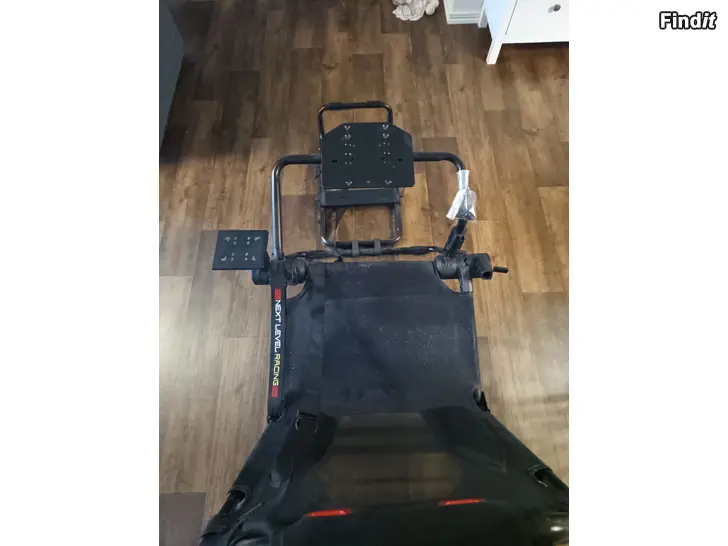 Säljes Next level racing GT lite stol