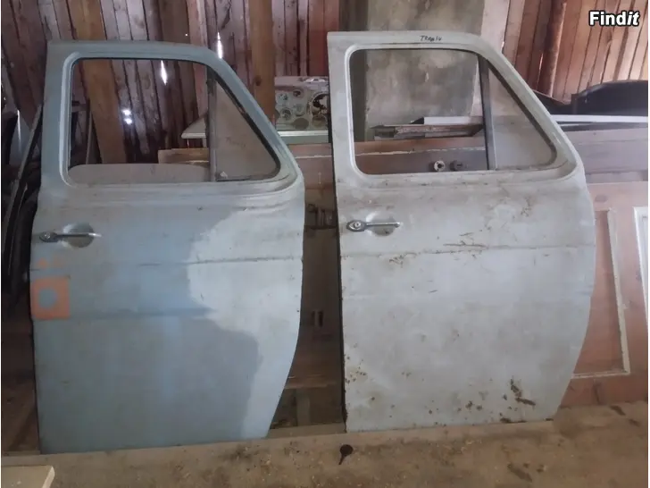 Myydään Ford Transit klassikkoon ovi