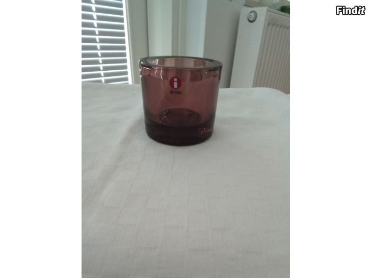 Myydään Iittala Kivilyhty, purppura