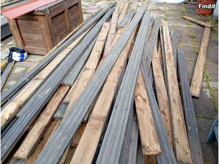 Myydään Gamla terrassbrädor