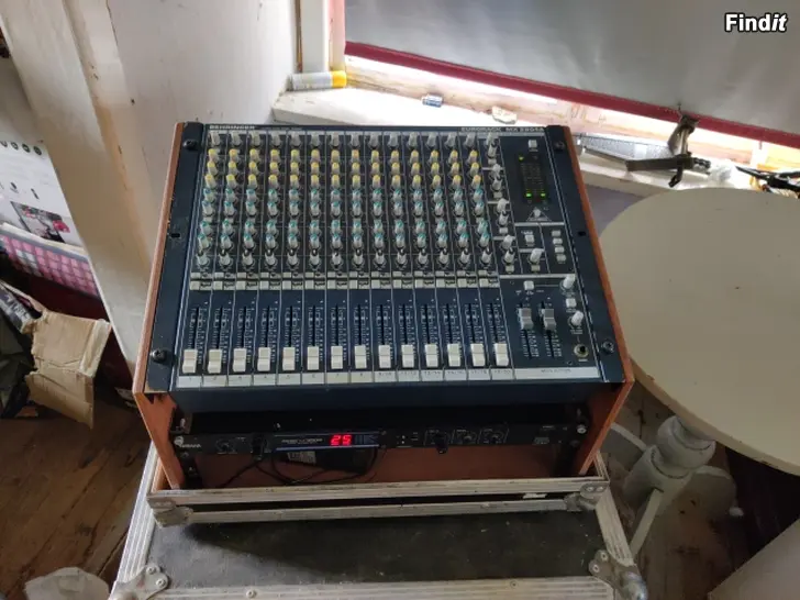 Säljes Mixer reverb