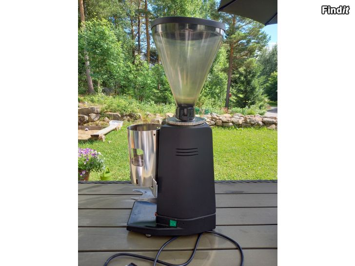 Myydään Mazzer Major kaffekvarn