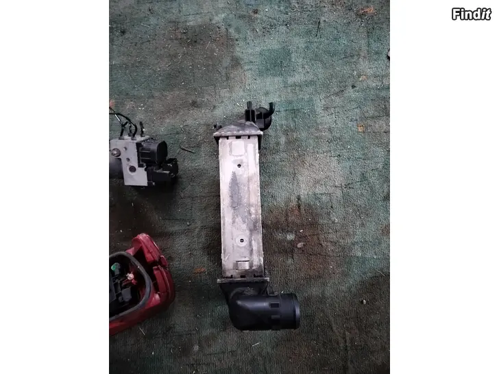 Säljes Välijäähdytin