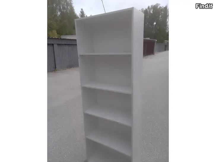Myydään Hylly/Hylla