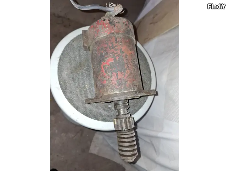 Säljes Starttimoottori