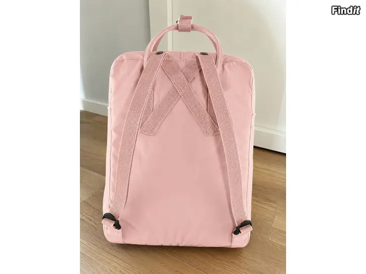 Myydään Fjällräven Kånken Classic reppu 16L